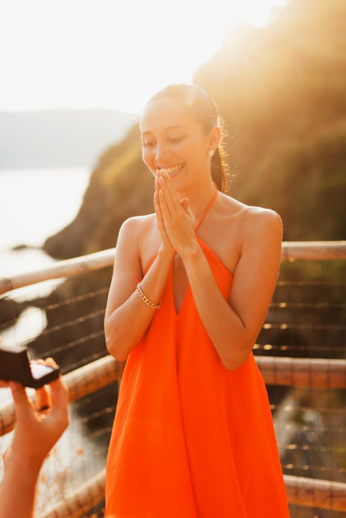 golden-hour-proposal-cinque-terre-photoshoot