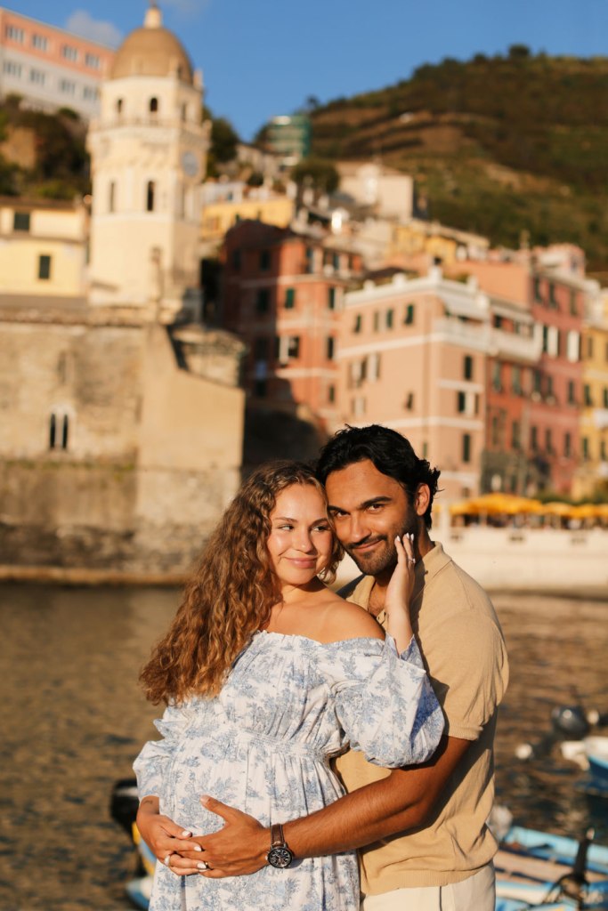 maternity-sunset-photoshoot